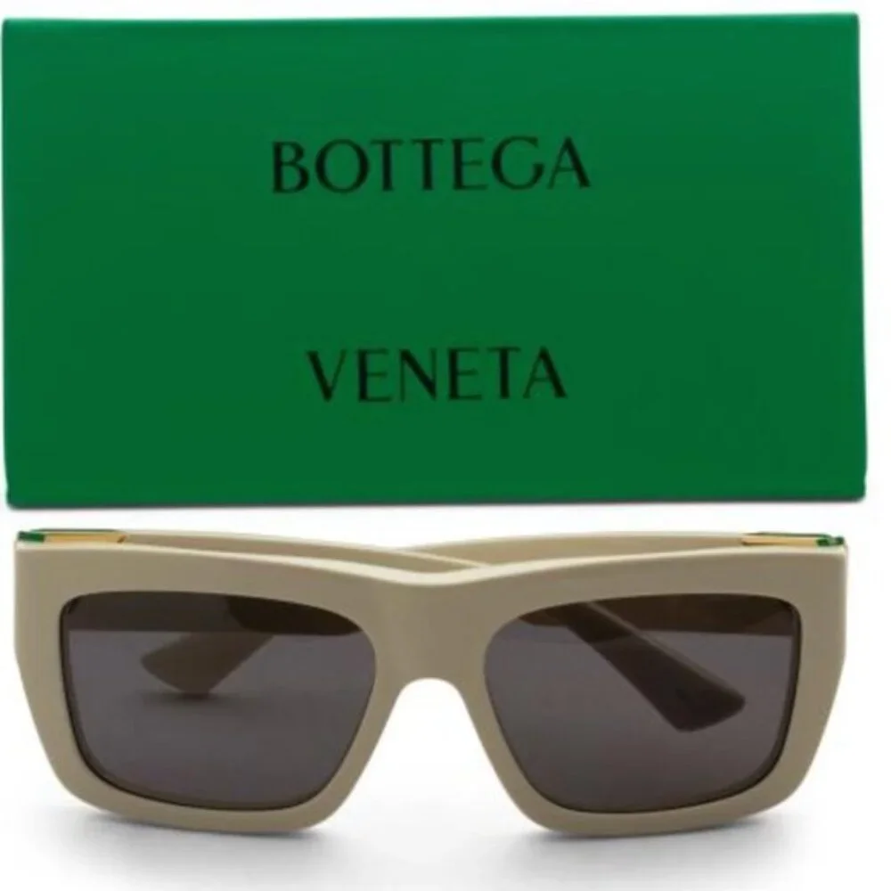 Bottega Veneta Men's Beige Sunglasses