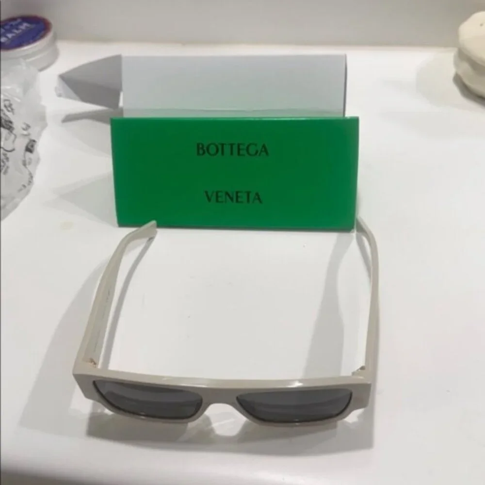 Bottega Veneta elegant men
