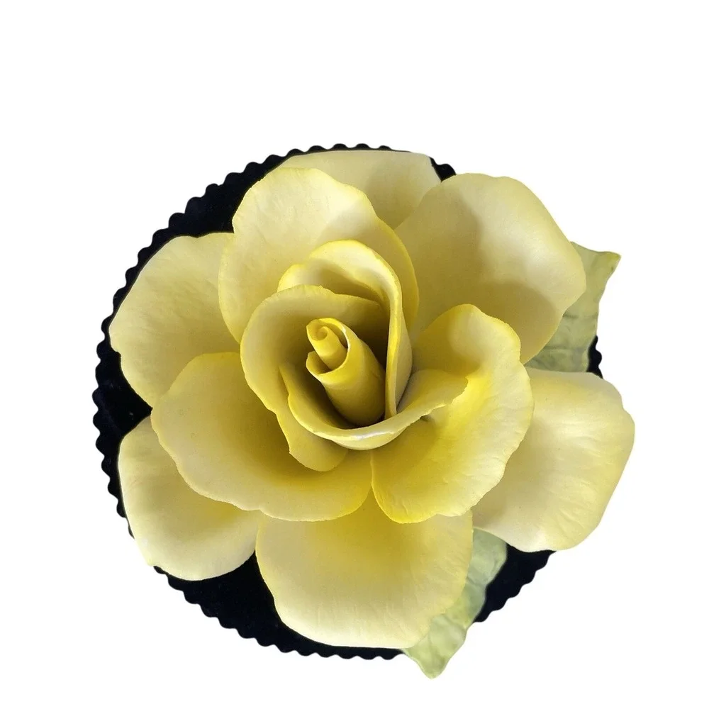 napoleon capodimonte porcelain flower Lg Yellow Rose Made In Italy Vintage Read‎