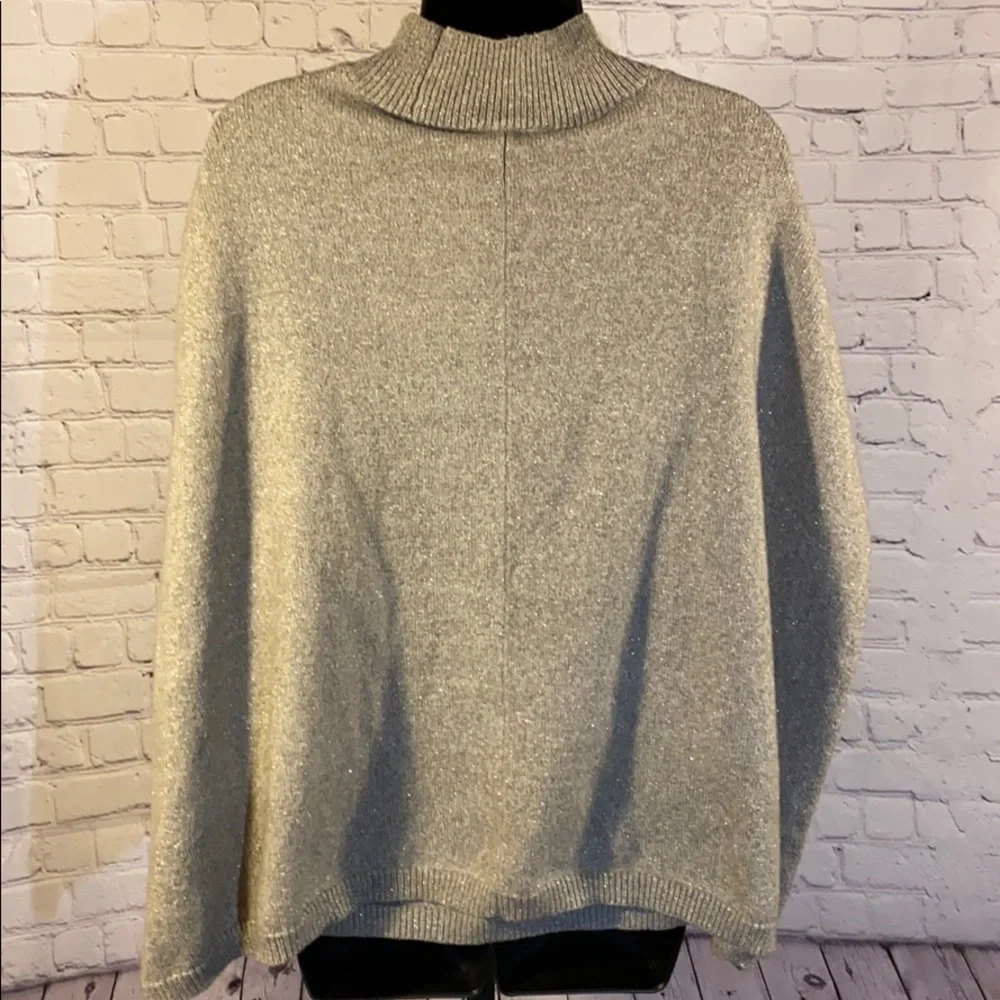 Chicos pre owned