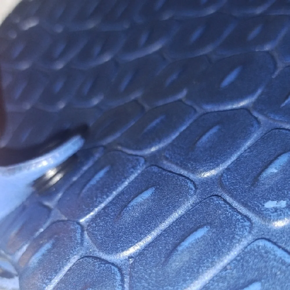 CROCS preowned stylish