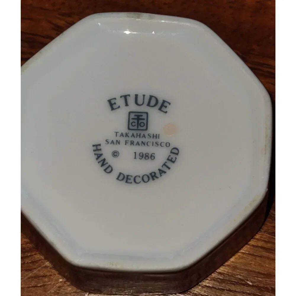 Etude Takahashi vintage porcelain