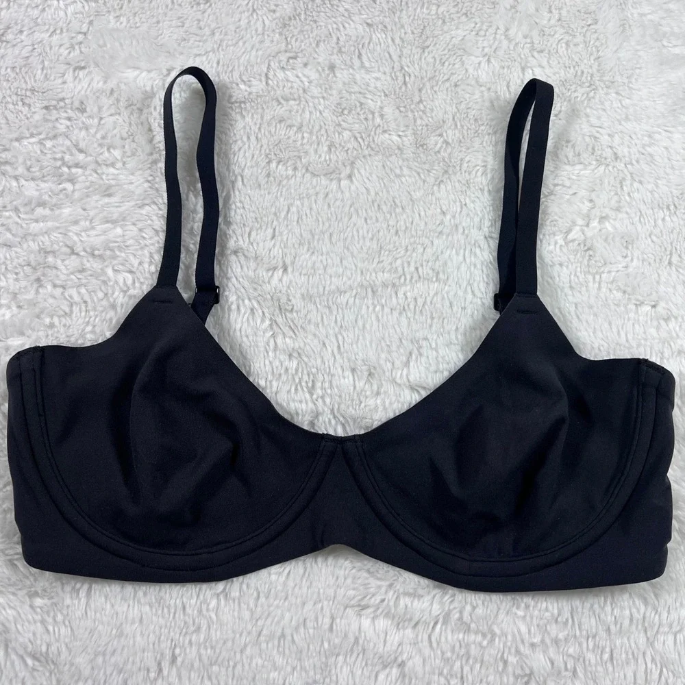 SKIMS Fits Everybody Unlined Underwire Bra Onyx Black Size 32D RN 158973 NWOT