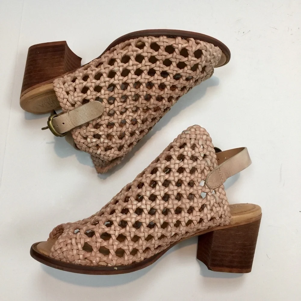 Sundance Veracruz Hive & Honey Sandals Pink Sz 10