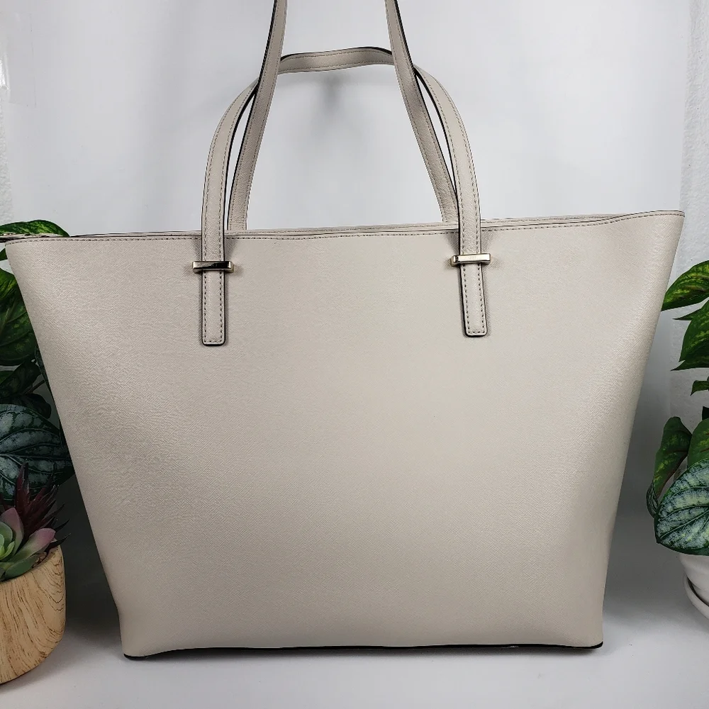 kate spade elegant versatile