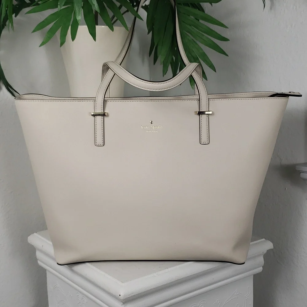 kate spade elegant versatile