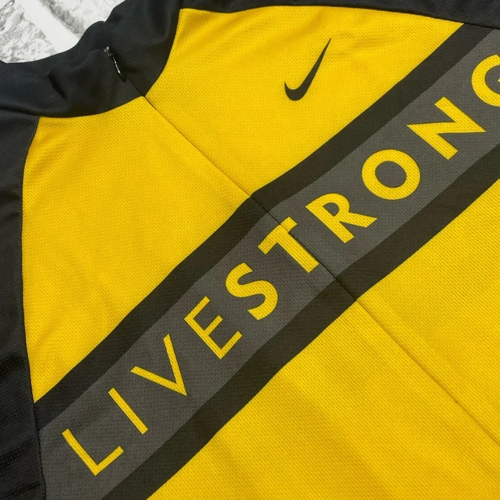 Nike livestrong cycling