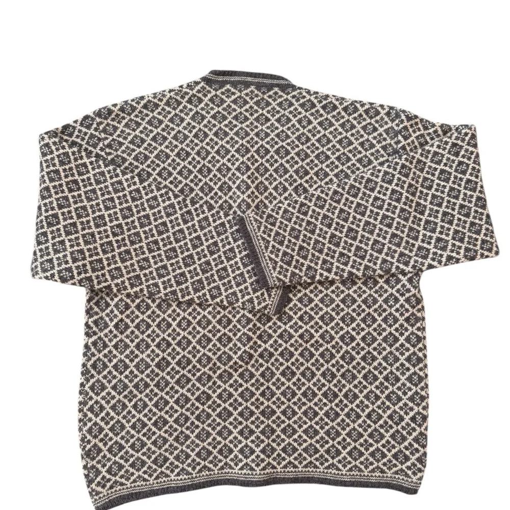 J. Crew excellent pre