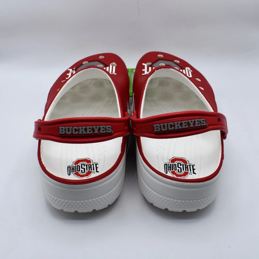 Crocs Ohio State Buckeyes Classic Clog Unisex M10/W12 Red White NWT 209606-100