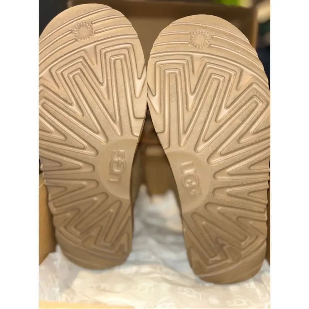 UGG kids neumel