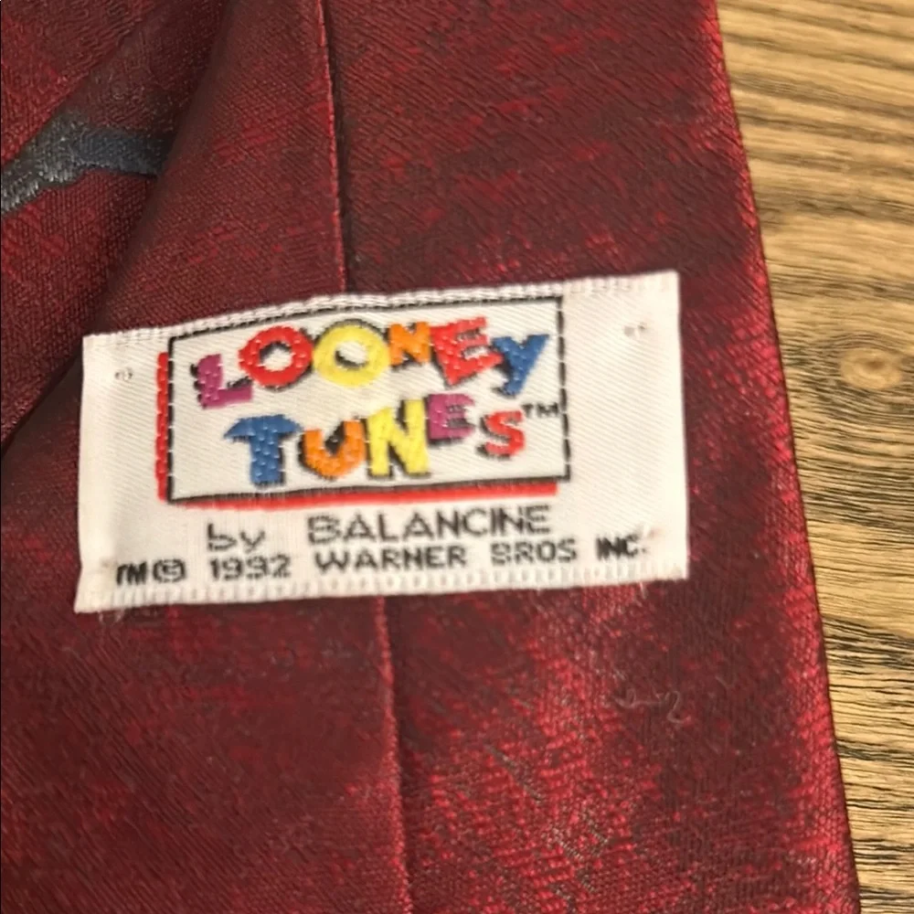 Warner Bros. tie vintage looking