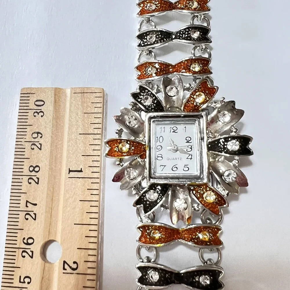 The Unbranded Brand women watch