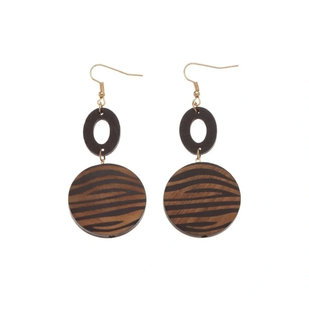 The Secret Pine material wood
