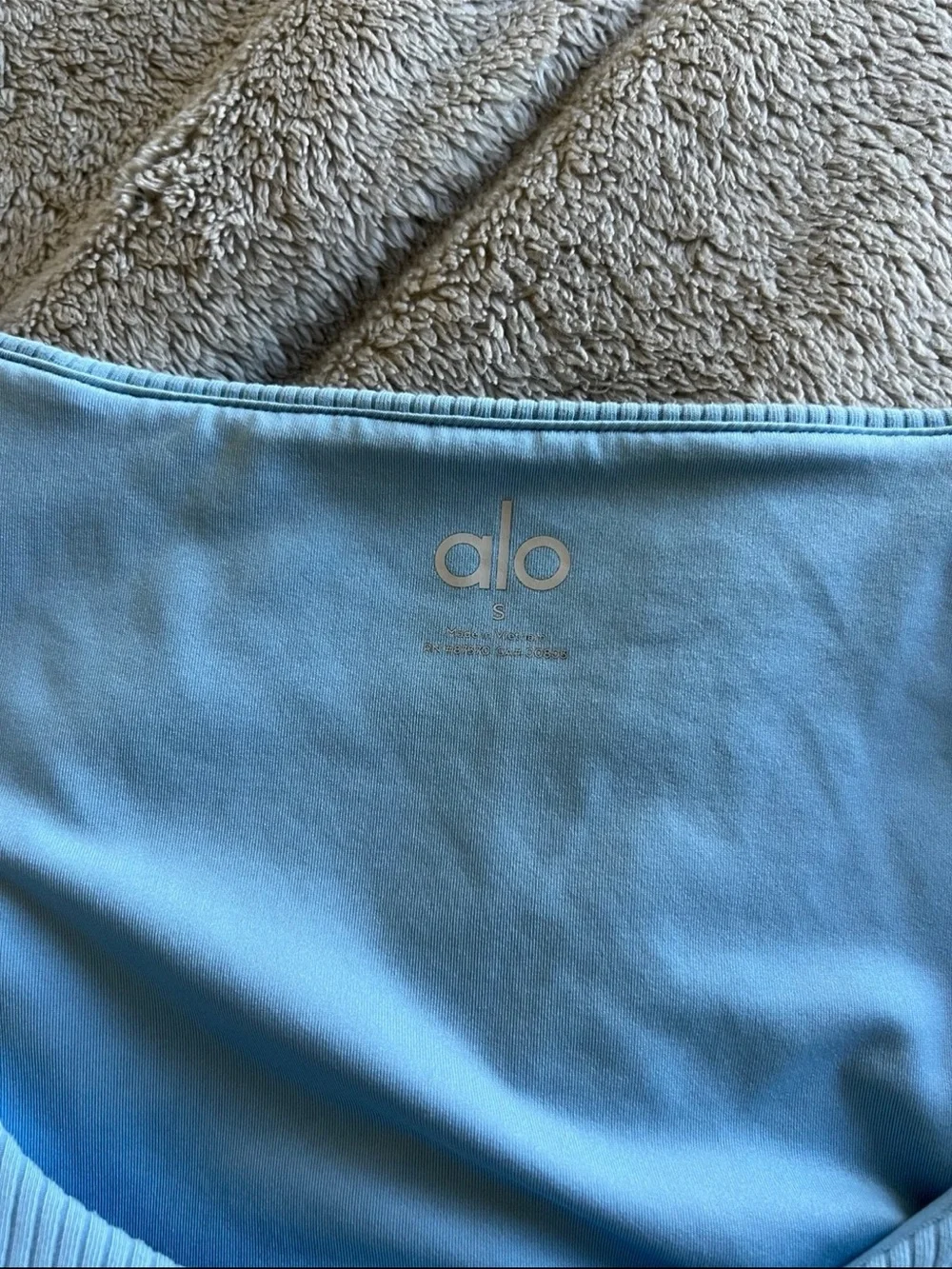 ALO Yoga alo yoga