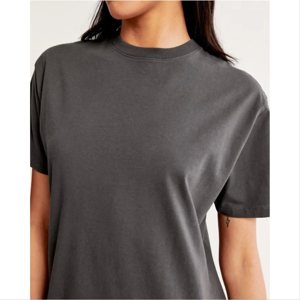 Abercrombie & Fitch size large
