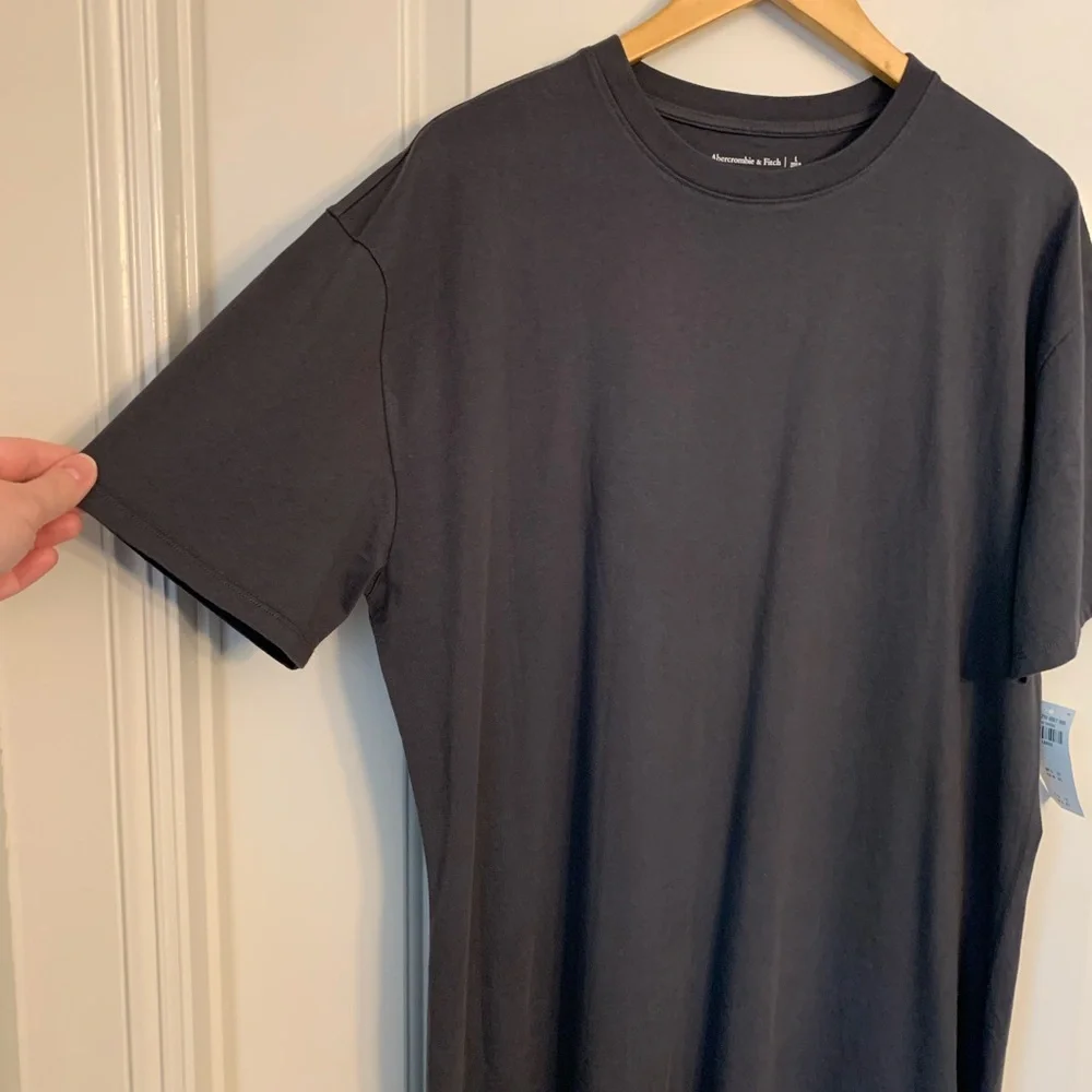 Abercrombie & Fitch size large