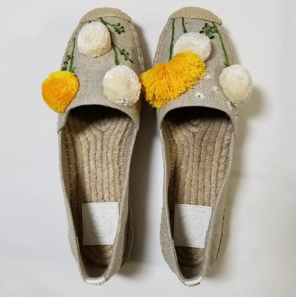 Tory Burch wear lily