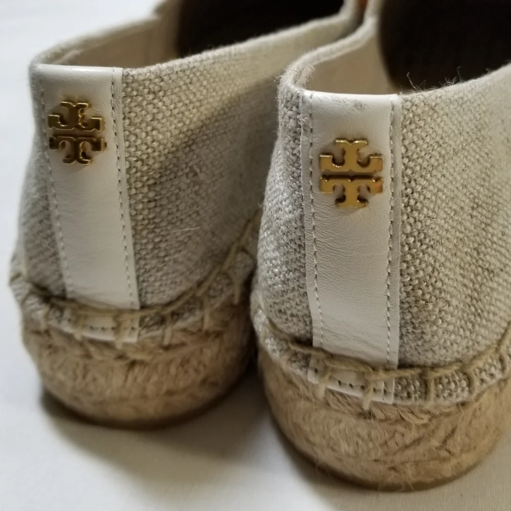 Tory Burch wear lily