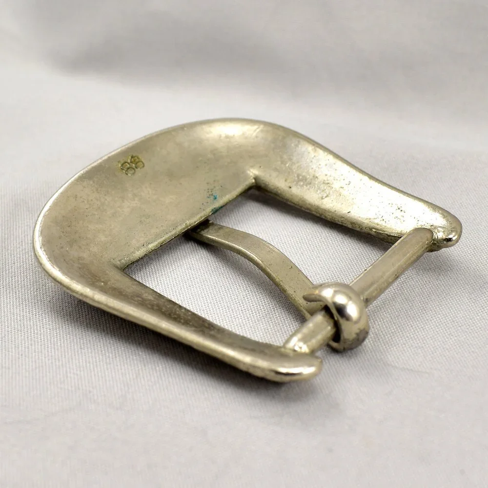 N/A vintage belt
