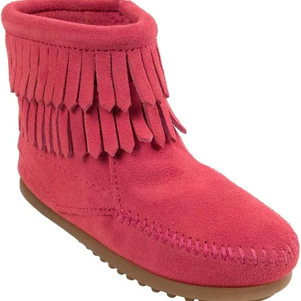 NWOT Hot Pink Minnetonka Moccasins