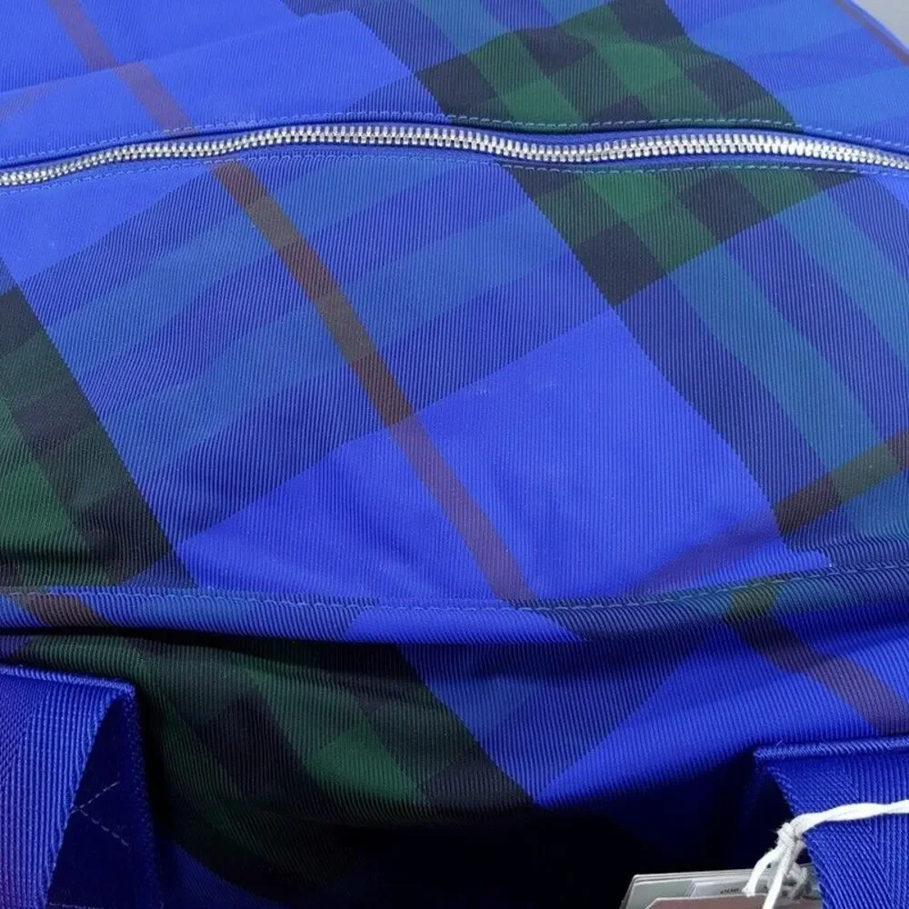 Burberry duffle bag
