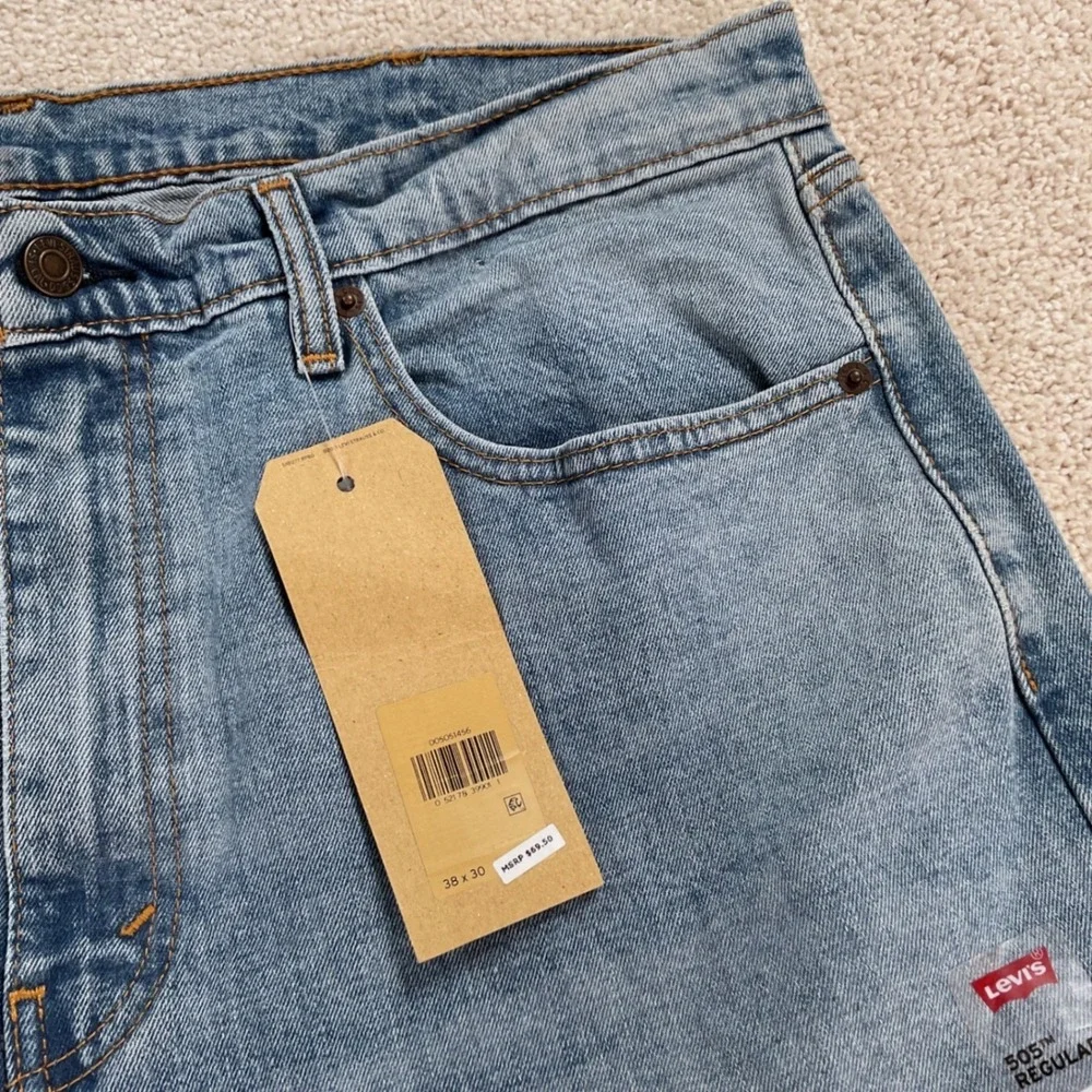 Levis levis 505