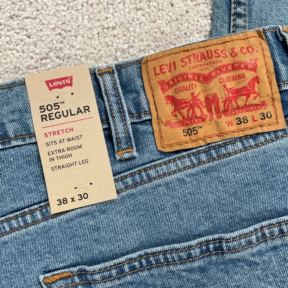 Levis levis 505
