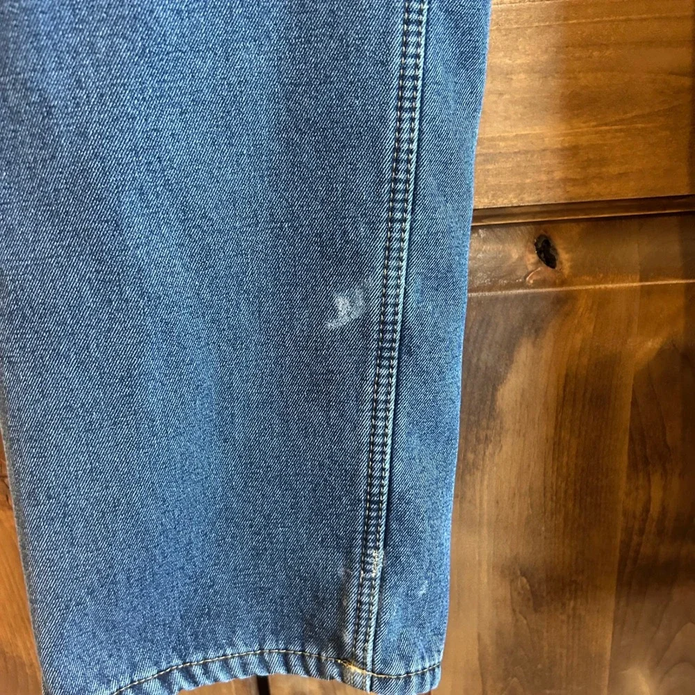 Rugged Wear please see