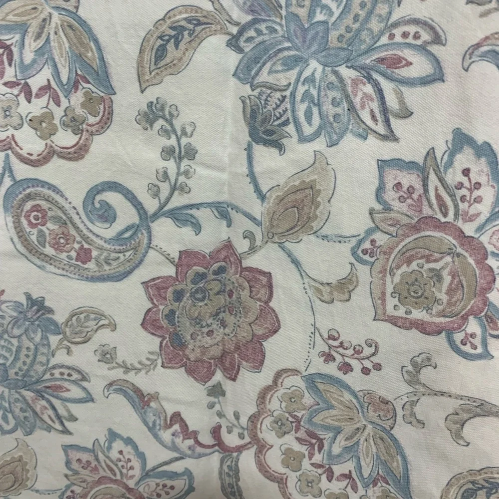 N/A curtain shower free