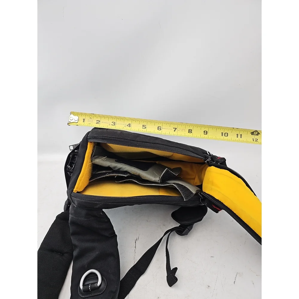 Kata black triangular