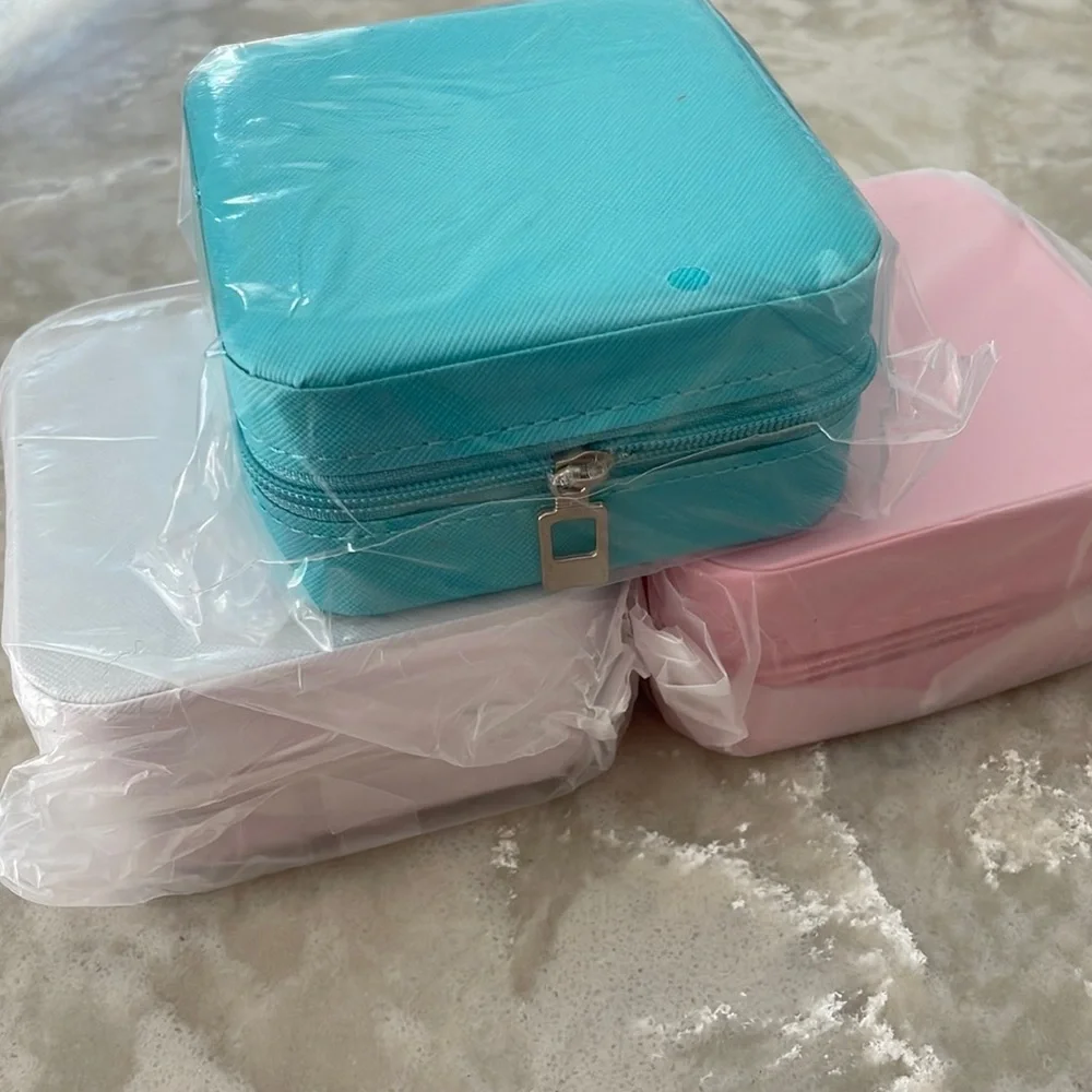 NWT hot pink travel jewelry box storage case rings, earrings, necklaces vegan