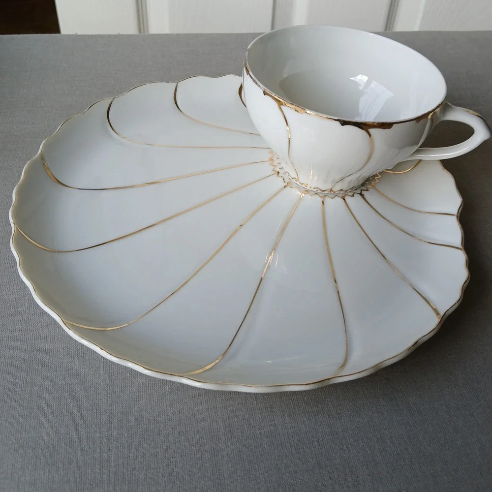 Inarco (Japan) gold delicate pictured