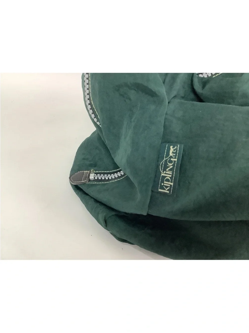 Vintage 90's Kipling Weekender Duffle Gym Bag In Forest Green Zip Closure