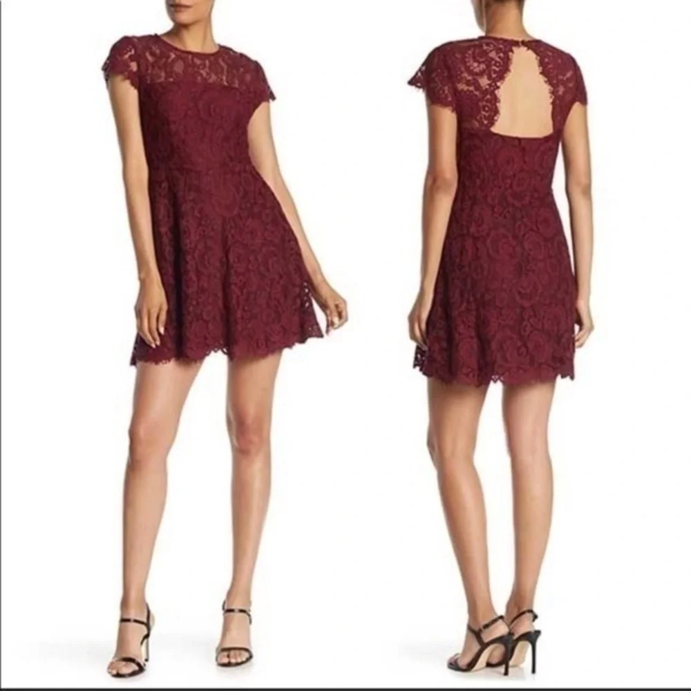 SHOW ME YOUR MUMU ALICE lace berry merlot dress