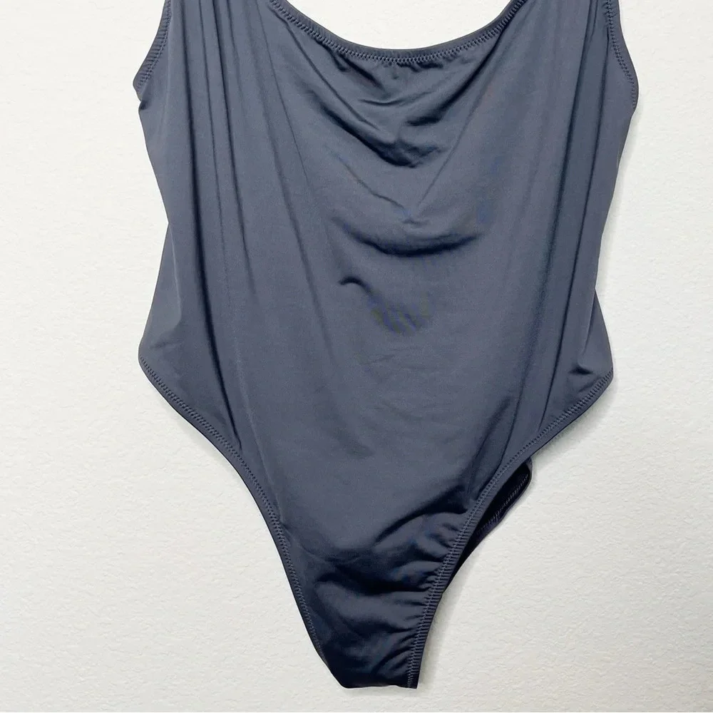 SKIMS swim scoop