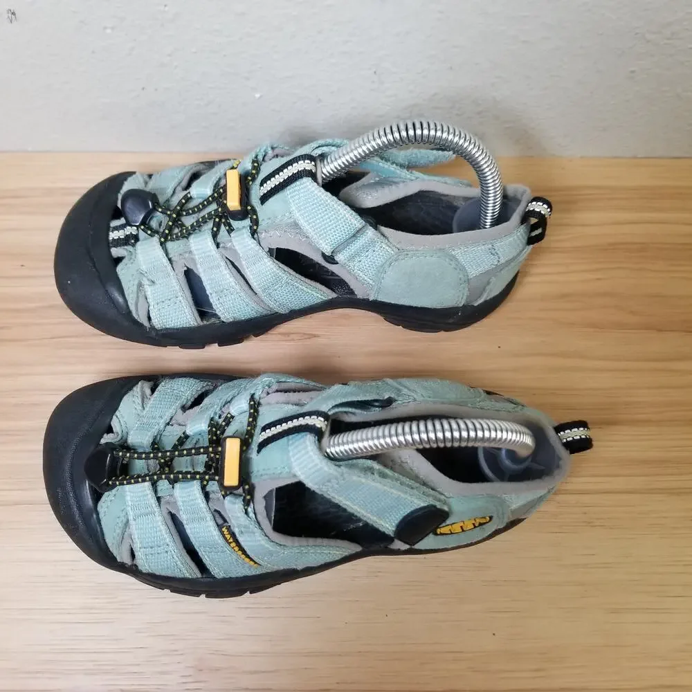 Keen kids size