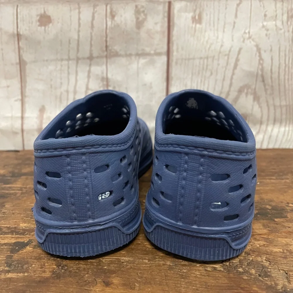 OshKosh Bgosh raye slip