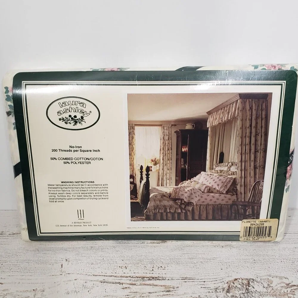 Laura Ashley nip laura