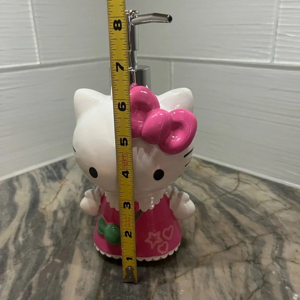 Hello Kitty hello kitty