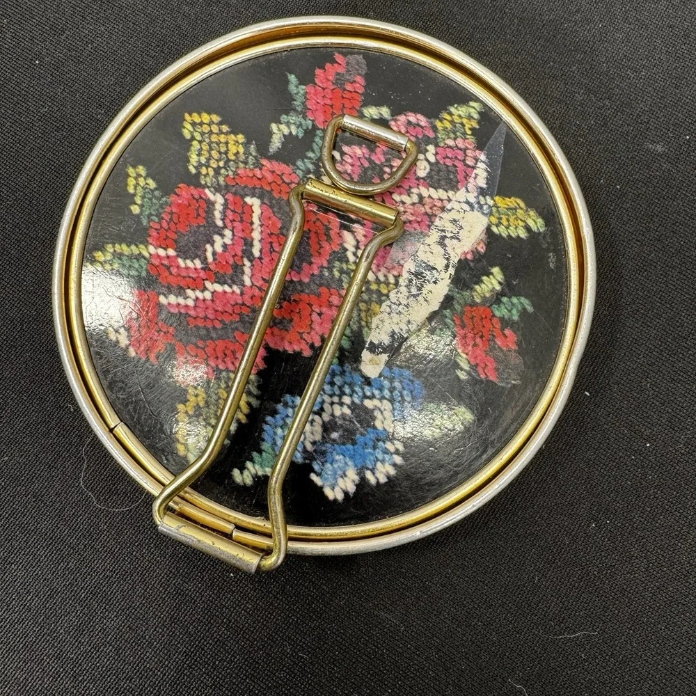 N/A vintage ladies
