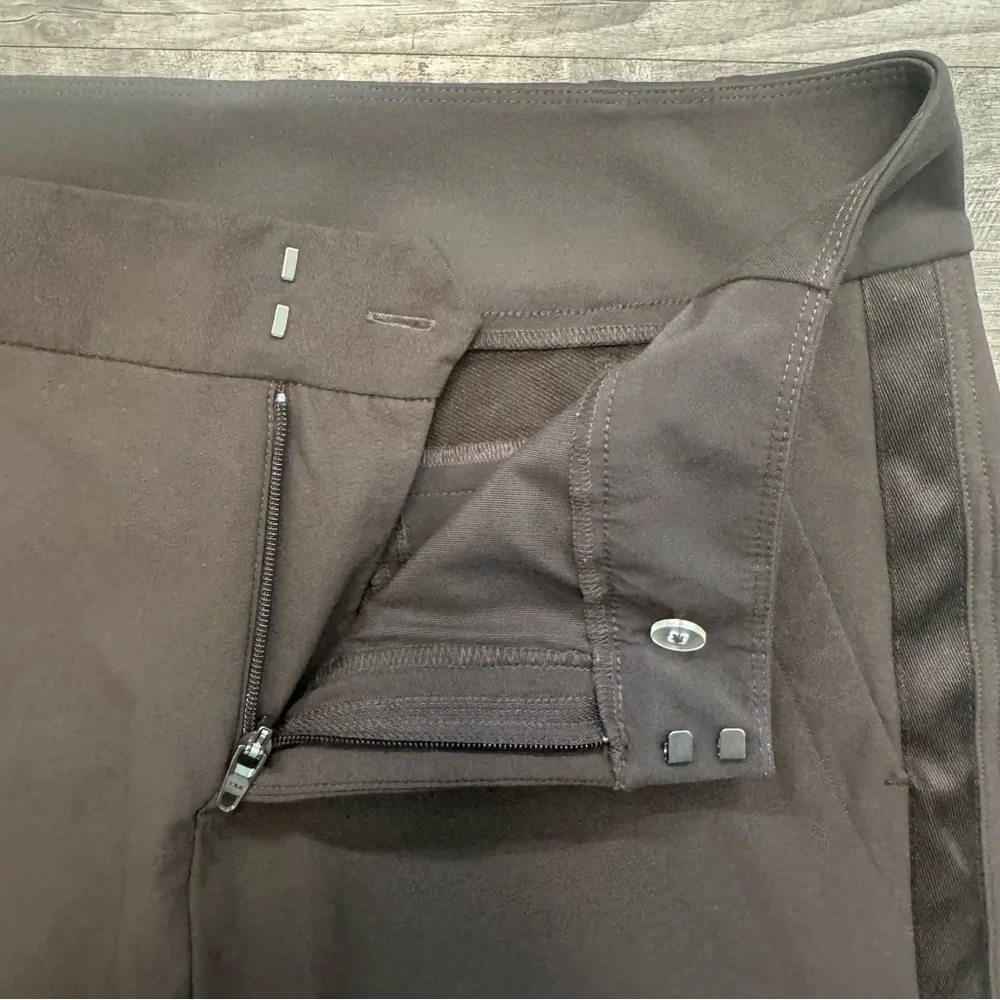 Athleta sleek cargo