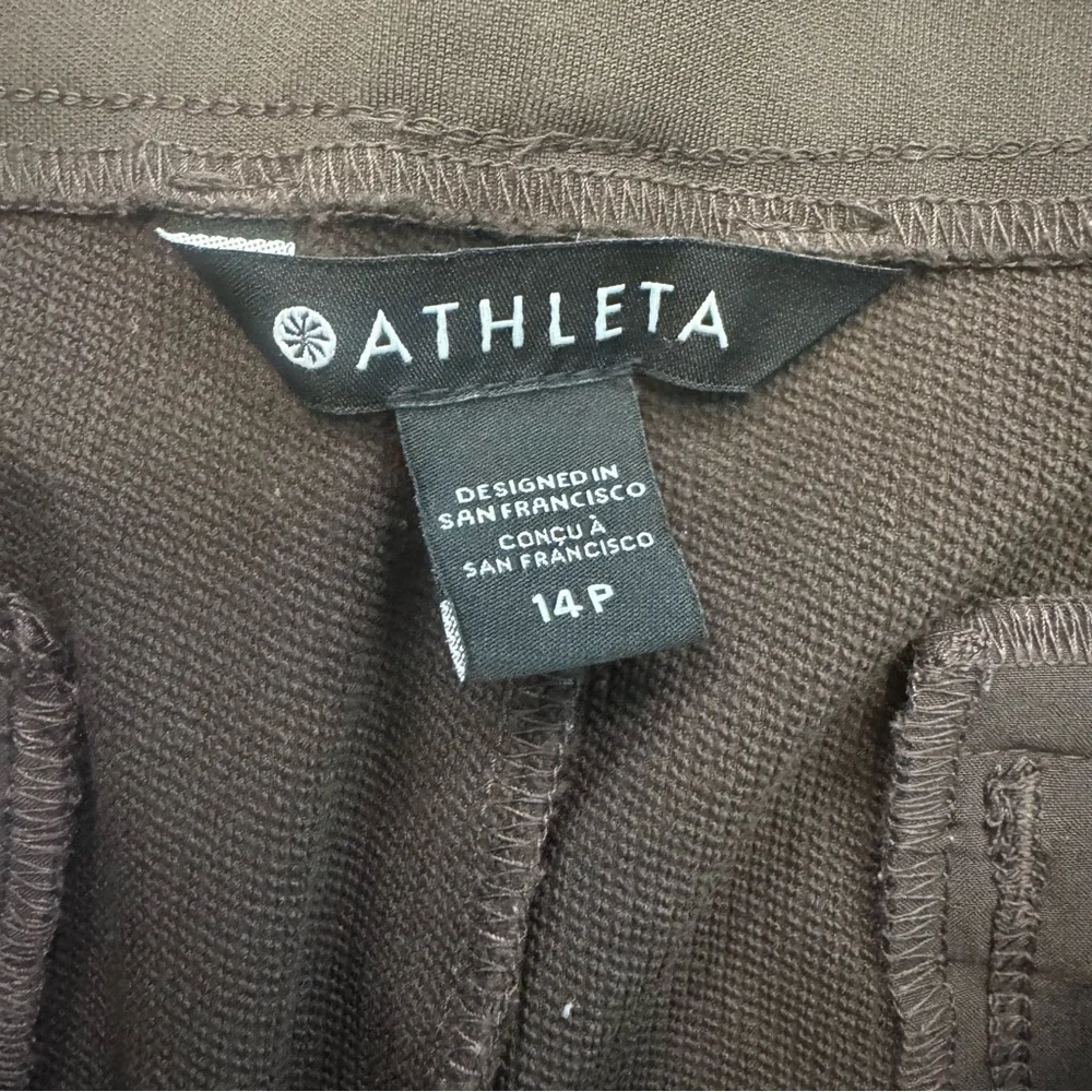 Athleta sleek cargo