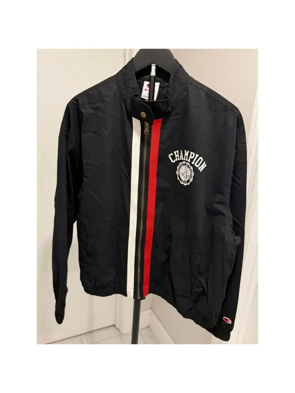 Champion taping piece