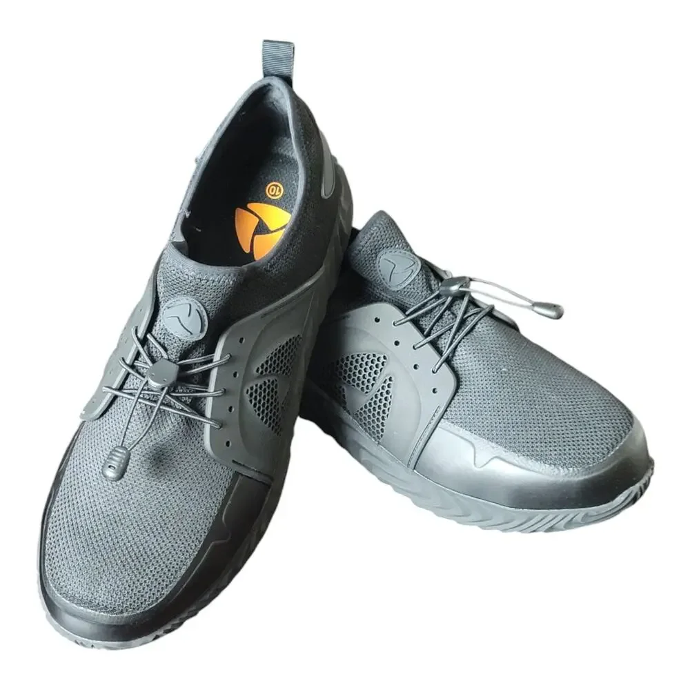 The Invincible Shoe anti laces