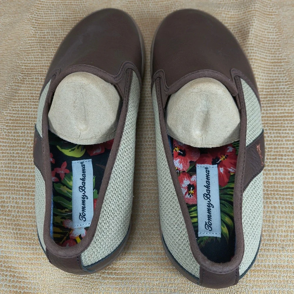 Tommy Bahama all pre