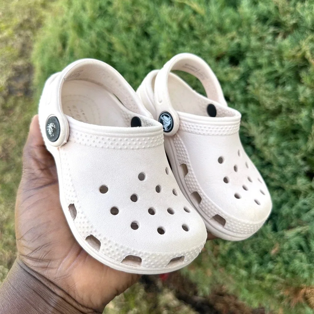 Crocs‎ Classic Kids Clogs Size 7 Sandals