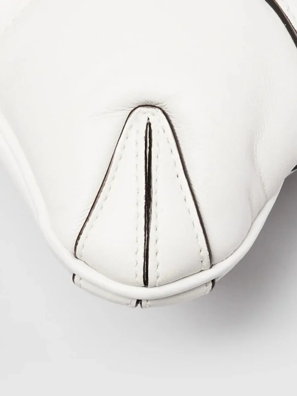 gucci white