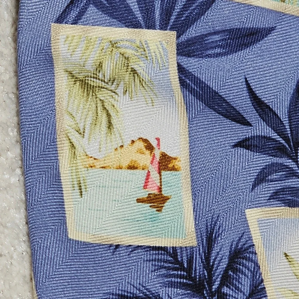 Tommy Bahama striking tommy