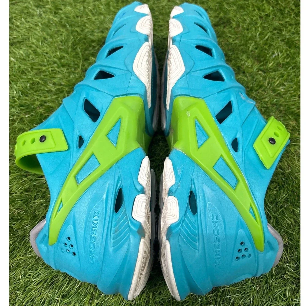 Crosskix sports shoes comfort