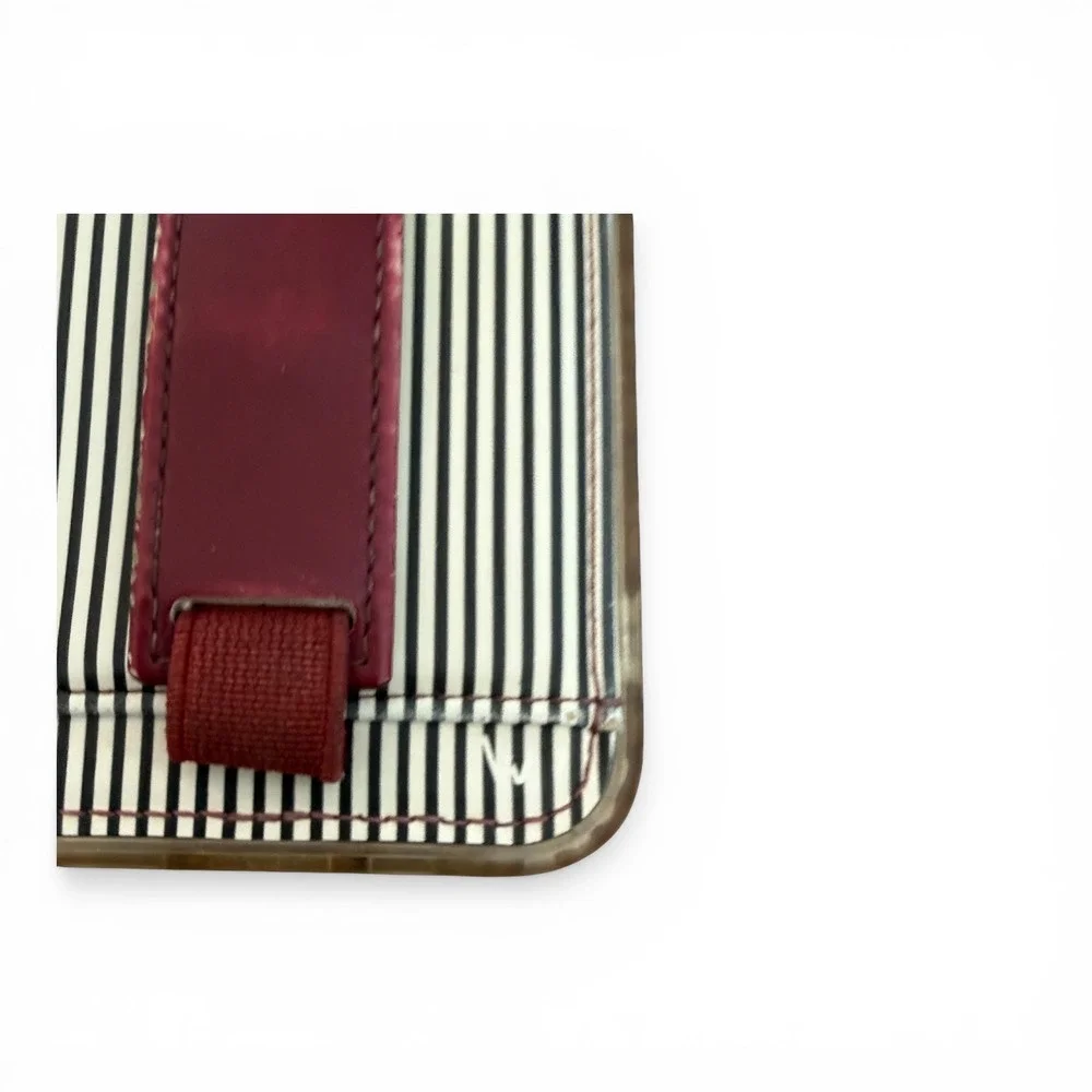 Walli Cases good pre
